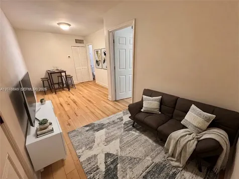 1526 Pennsylvania Avenue Miami Beach FL 33139