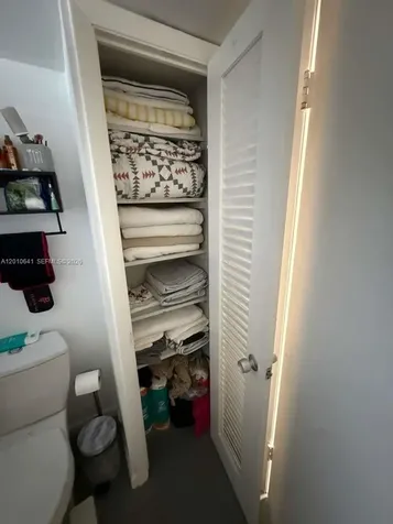 Miami FL 33179