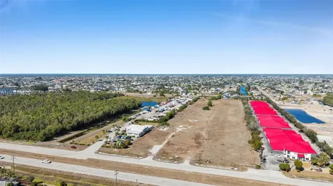 2635 SW Pine Island Road Cape Coral Cape Coral FL 33991
