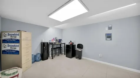2635 SW Pine Island Road Cape Coral Cape Coral FL 33991