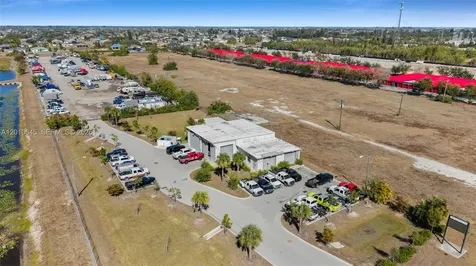 2635 SW Pine Island Road Cape Coral Cape Coral FL 33991