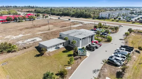 2635 SW Pine Island Road Cape Coral Cape Coral FL 33991