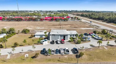 2635 SW Pine Island Road Cape Coral Cape Coral FL 33991