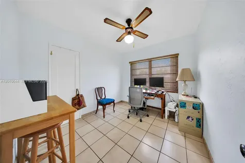 7250 SW 34th St Road Miami FL 33155