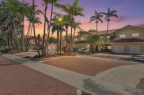 7659 N Stonecreek Circle Davie FL 33024