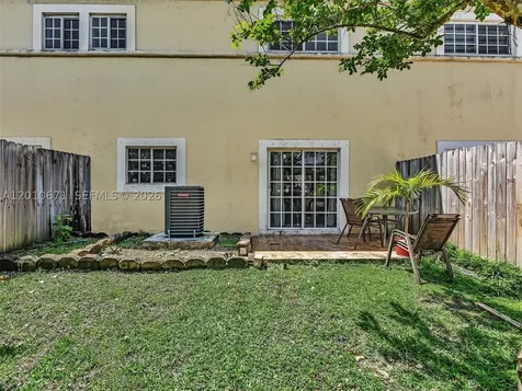 7659 N Stonecreek Circle Davie FL 33024