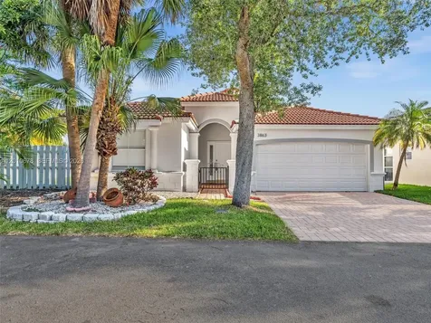 3863 SW 53rd Place Hollywood FL 33312