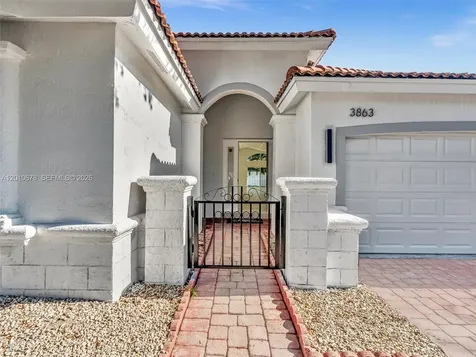 3863 SW 53rd Place Hollywood FL 33312