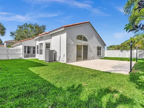 3863 SW 53rd Place Hollywood FL 33312