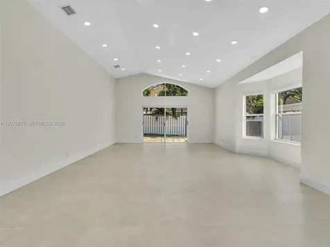 3863 SW 53rd Place Hollywood FL 33312