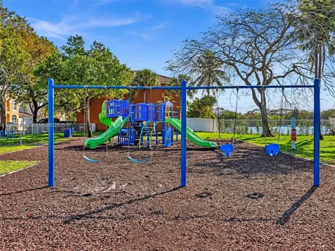 3863 SW 53rd Place Hollywood FL 33312
