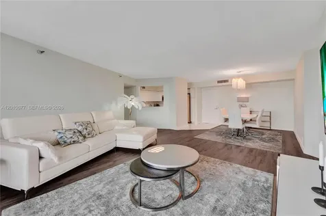 3500 Mystic Pointe Drive Aventura FL 33180