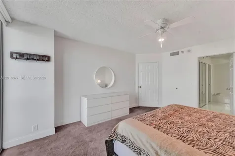 3500 Mystic Pointe Drive Aventura FL 33180