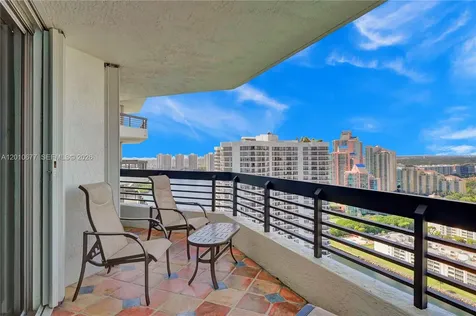 3500 Mystic Pointe Drive Aventura FL 33180