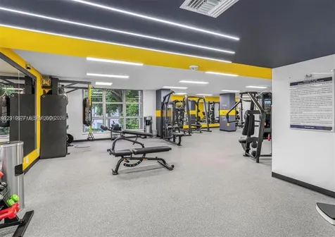 3500 Mystic Pointe Drive Aventura FL 33180