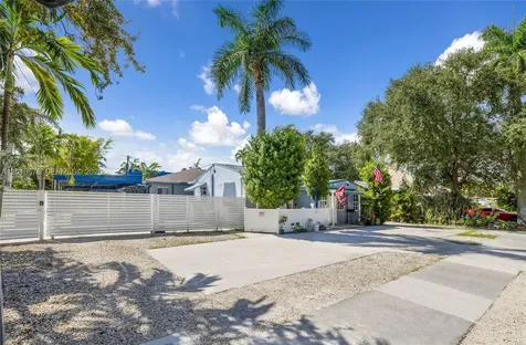 1812 Coolidge Street Hollywood FL 33020