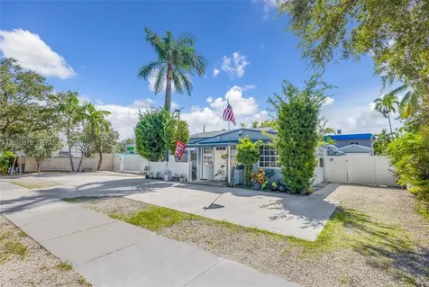 1812 Coolidge Street Hollywood FL 33020