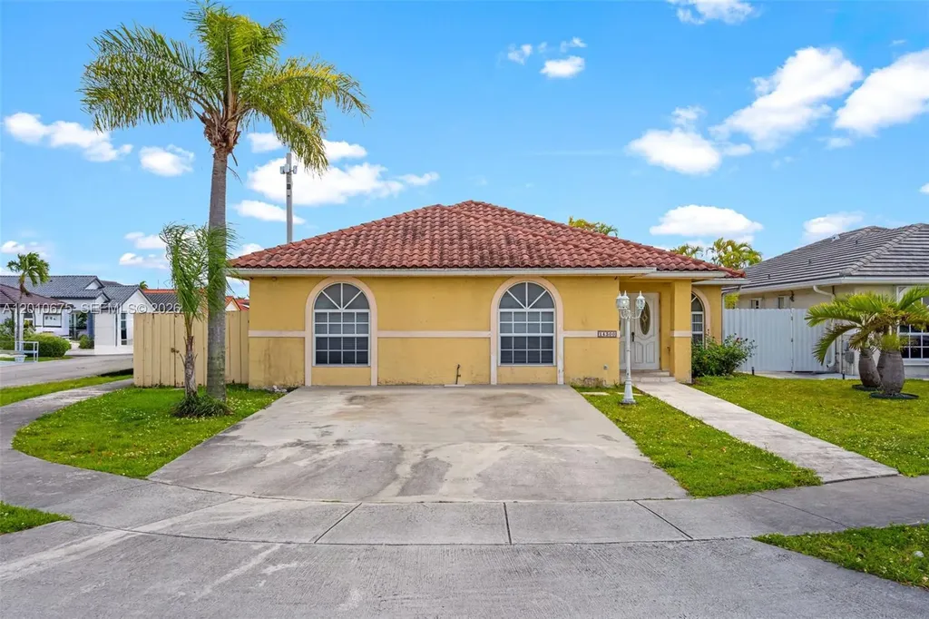 14300 SW 52nd Street Miami FL 33175