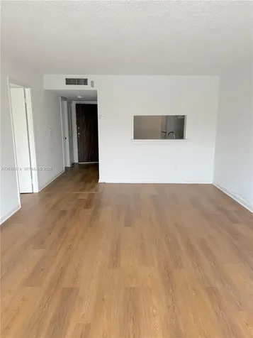 482 NW 165th Street Road Miami FL 33169