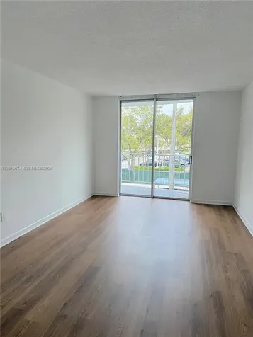 482 NW 165th Street Road Miami FL 33169