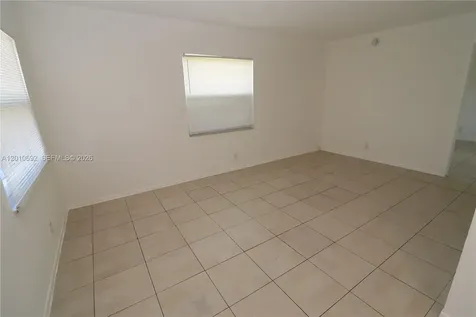 3960 NW 31st Terrace Lauderdale Lakes FL 33309