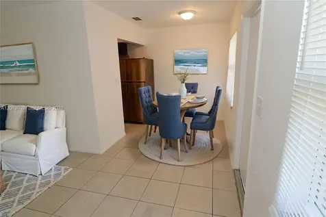 3960 NW 31st Terrace Lauderdale Lakes FL 33309