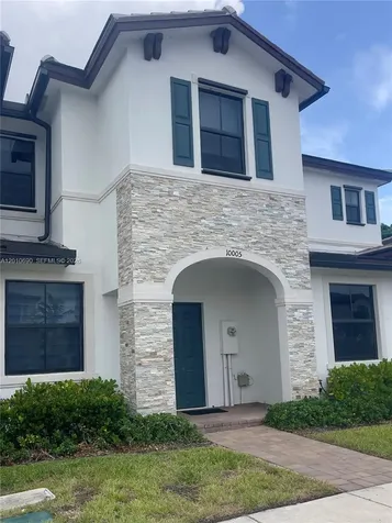 10005 SW 228th Terrace Miami FL 33190