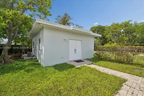 9280 SW 164th Street Palmetto Bay FL 33157