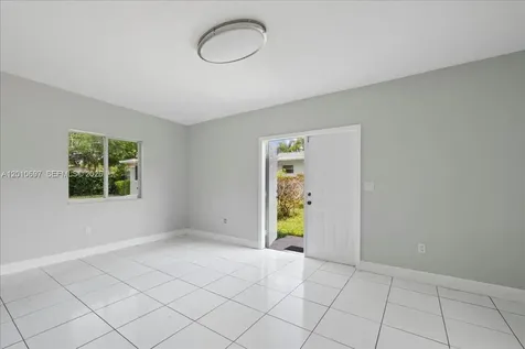 9280 SW 164th Street Palmetto Bay FL 33157