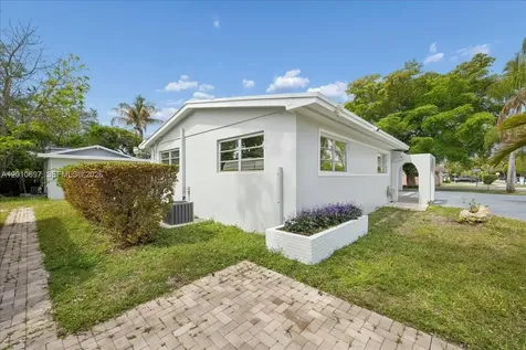 9280 SW 164th Street Palmetto Bay FL 33157