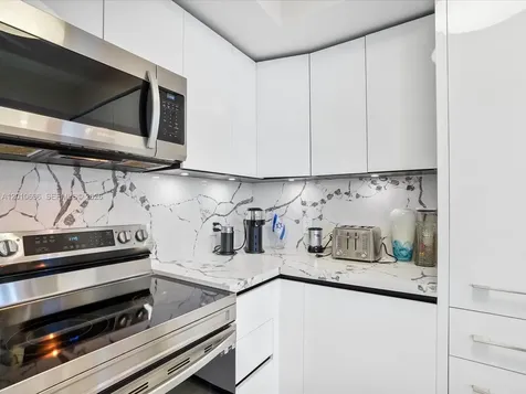 17375 Collins Avenue Sunny Isles Beach FL 33160