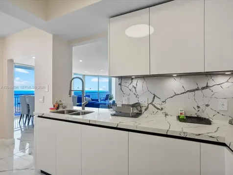 17375 Collins Avenue Sunny Isles Beach FL 33160