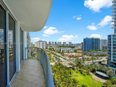 17375 Collins Avenue Sunny Isles Beach FL 33160