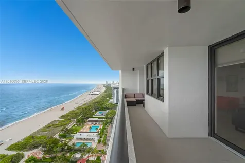 2555 Collins Avenue Miami Beach FL 33140