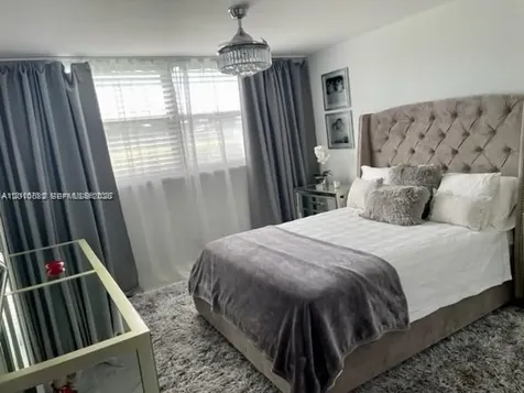 1266 S Military Trail Deerfield Beach FL 33442