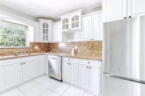 981 NE 152nd Street Miami FL 33162