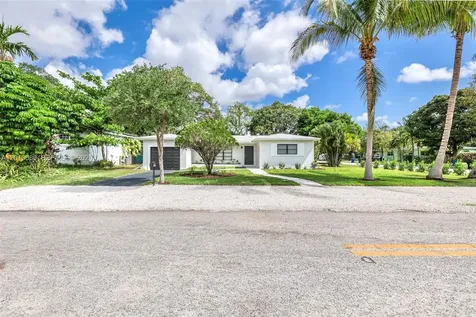 981 NE 152nd Street Miami FL 33162