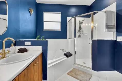 22181 SW 92nd Place Cutler Bay FL 33190