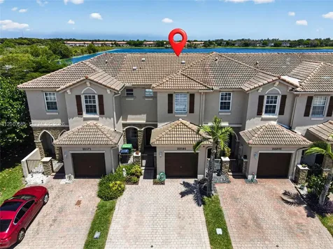 22181 SW 92nd Place Cutler Bay FL 33190
