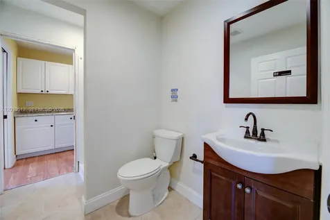 359 10th Street Lake Park FL 33403