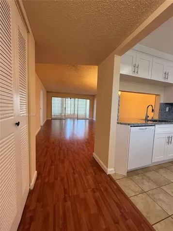 Tamarac FL 33321