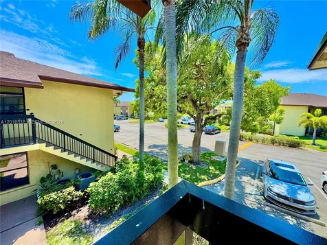 10031 Winding Lake Road Sunrise FL 33351