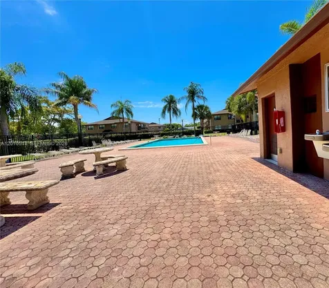 10031 Winding Lake Road Sunrise FL 33351