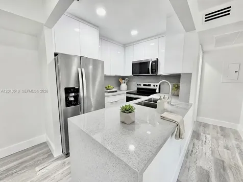 10031 Winding Lake Road Sunrise FL 33351