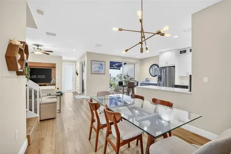 1581 Yellowheart Way Hollywood FL 33019