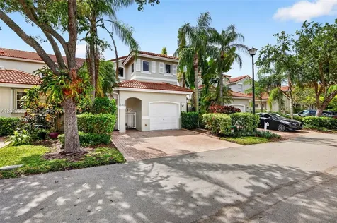 1581 Yellowheart Way Hollywood FL 33019