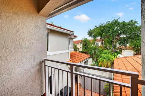 1581 Yellowheart Way Hollywood FL 33019