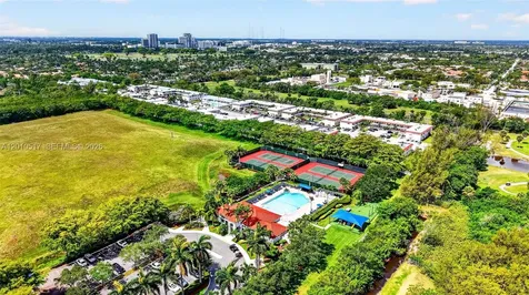 1581 Yellowheart Way Hollywood FL 33019