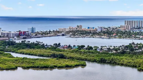 1581 Yellowheart Way Hollywood FL 33019