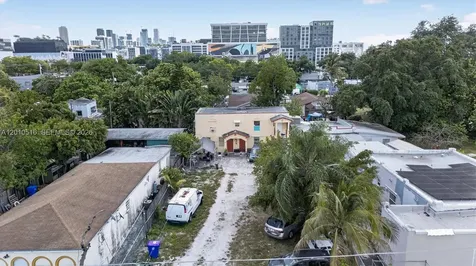 244 NW 32nd Street Miami FL 33127